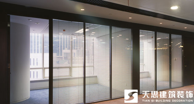 <a href=//o4p81b.cn/ target=_blank class=infotextkey>合肥办公室装修</a>玻璃